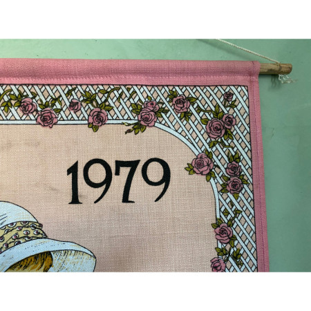 Calendrier tissus 1979 "SARAH KAY"