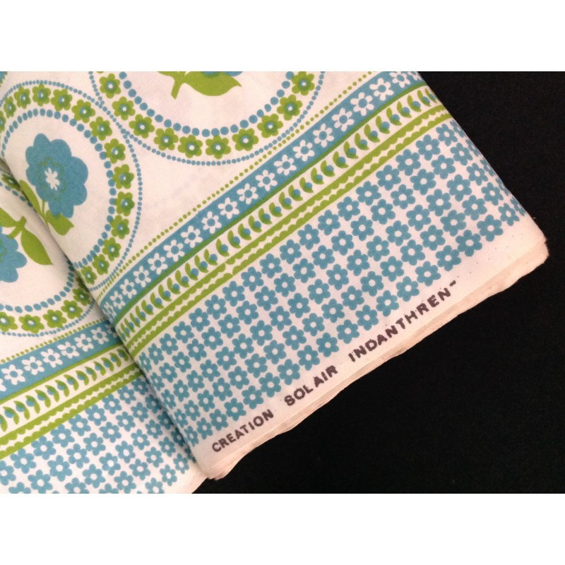 COUPON 1M TISSUS COTON FLEURI - 1970 - 1980