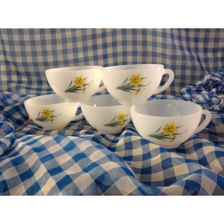 5 TASSES ARCOPAL "JONQUILLES" ancien logo