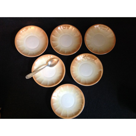 6 tasses/sous-tasses à café "corail nacré"