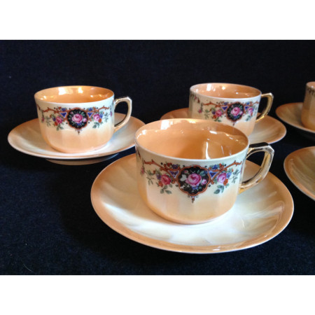 6 tasses/sous-tasses à café "corail nacré"