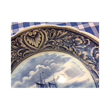 Assiette bleue "Delft" bateaux