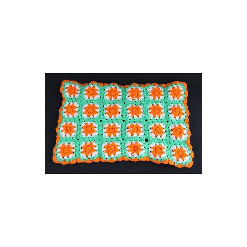 GRANNY SQUARE NAPPERON 24 ROSES ORANGES - 1970