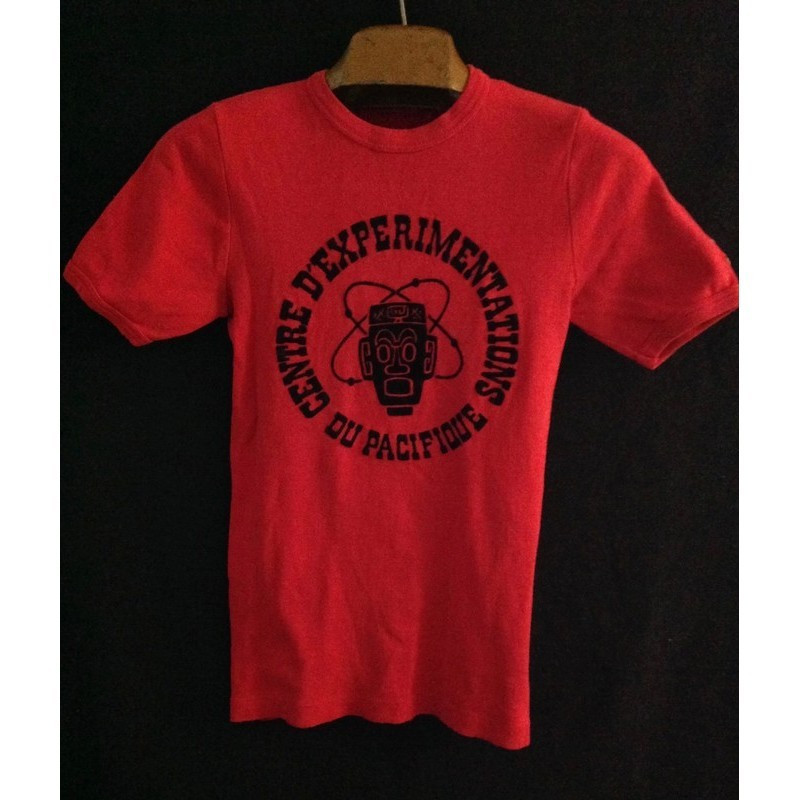 T-SHIRT ROUGE "CENTRE D'EXPÉRIMENTATION DU PACIFIQUE"
