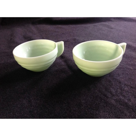 DUO TASSES OPALINES "ART DÉCO"