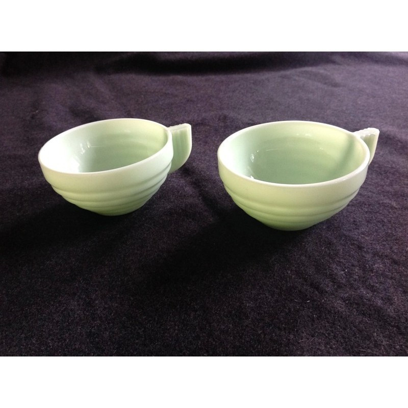 DUO TASSES OPALINES "ART DÉCO"