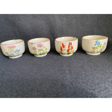 Ensemble 4 tasses "Botanique" en grès