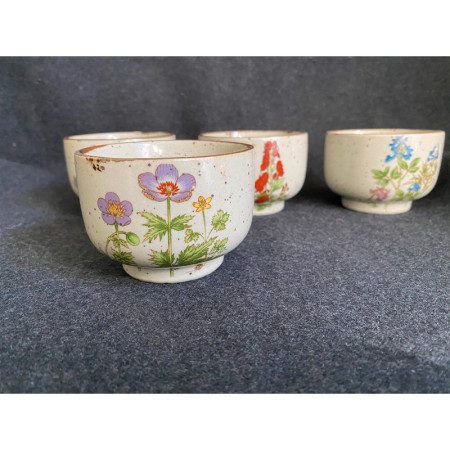 Ensemble 4 tasses "Botanique" en grès