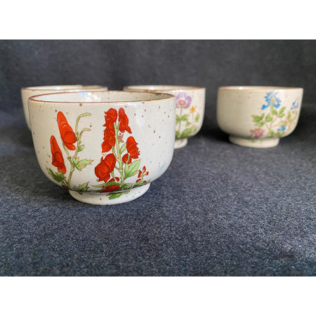 Ensemble 4 tasses "Botanique" en grès