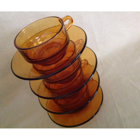 Ensemble 4 tasses et sous-tasses empilables - Duralex ambré
