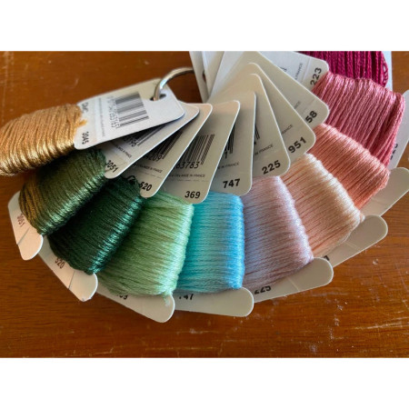 Lot de 11 Cotons DMC mouliné pour broderie - NEUF