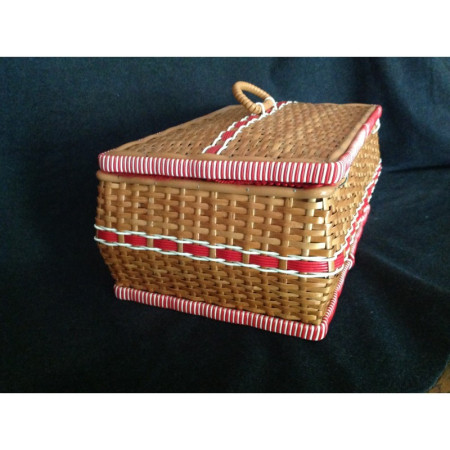Panier de couture 1950