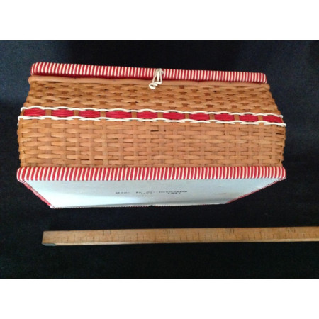 Panier de couture 1950