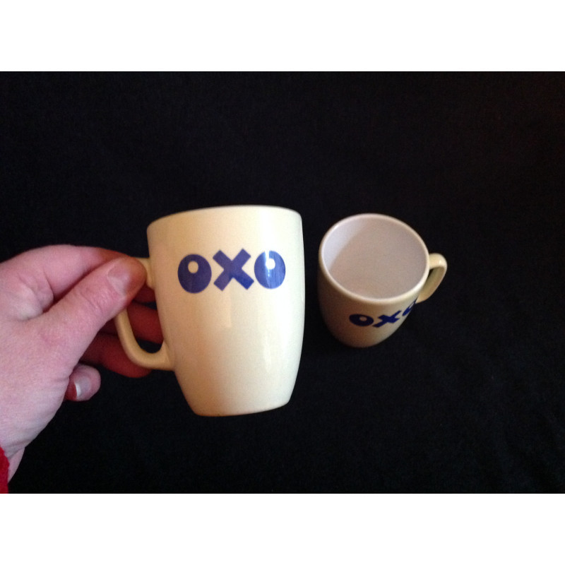 Lot 2 mug "OXO" jaune pastel