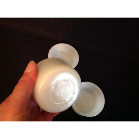Lot 3 ramequins "Opaline-Lever"