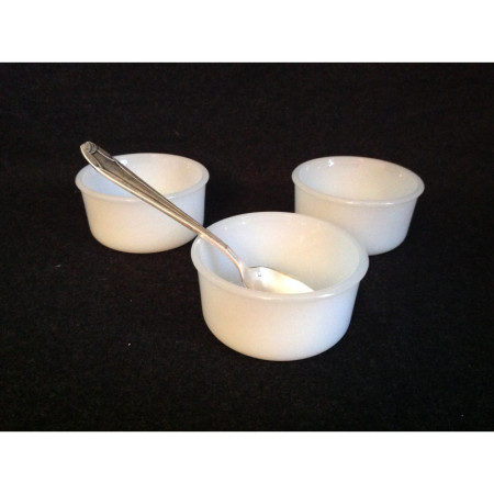 Lot 3 ramequins "Opaline-Lever"