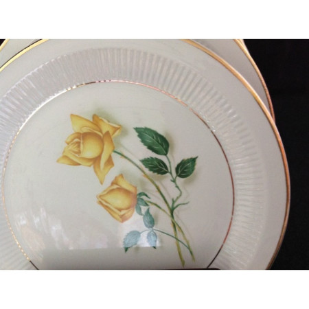 LOT 4 ASSIETTES DESSERT "ROSE JAUNE"