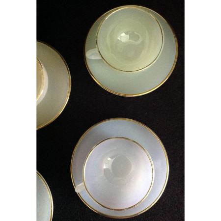 Lot 5 tasses & sous-tasses "Opaline pastel" Arcopal