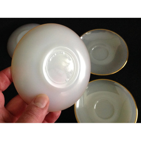 Lot 5 tasses & sous-tasses "Opaline pastel" Arcopal