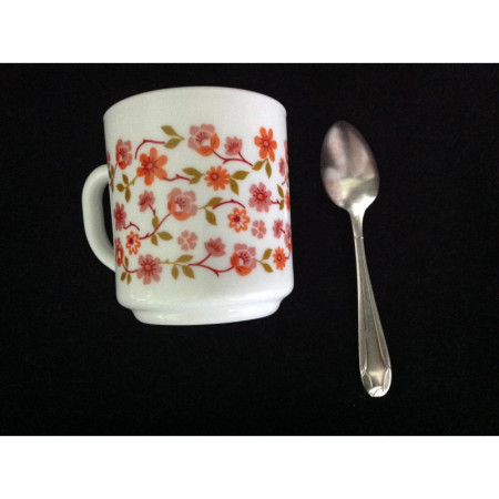Mug Arcopal "Scania" fleuri orange - 1980