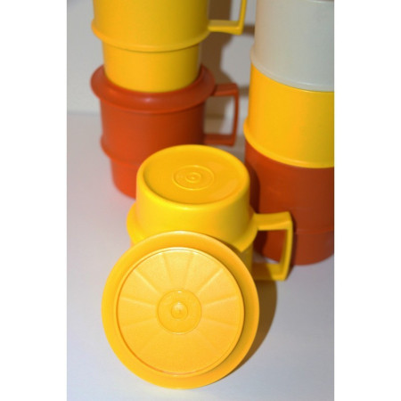 MUG TUPPERWARE JAUNE + COUVERCLE