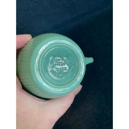 Pot à lait Jane Ray "Fire King - Oven glass" vert menthe