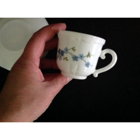 Ensemble tasse et sous-tasse café Arcopal - "Myosotis"