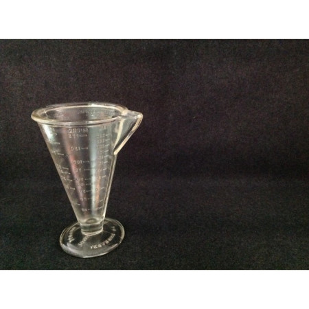 Verre mesureur conique