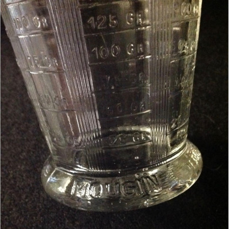 VERRE MESUREUR "MOUGIN"
