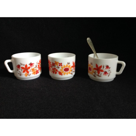 Trio tasses café Arcopal - Décor fleuri orange