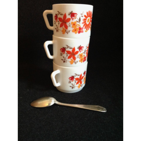 Trio tasses café Arcopal - Décor fleuri orange