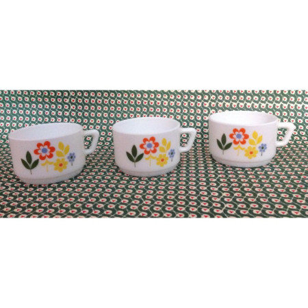 Trio tasses café Arcopal - Décor fleuri
