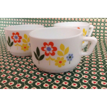 Trio tasses café Arcopal - Décor fleuri