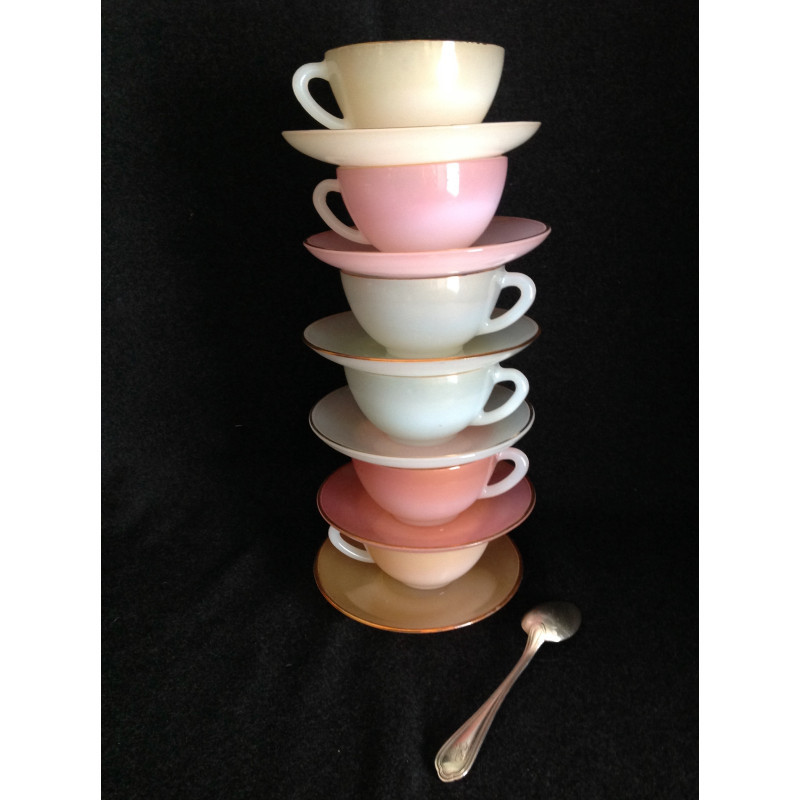 Rare service Arcopal "Opalines pastels" boîte d'origine