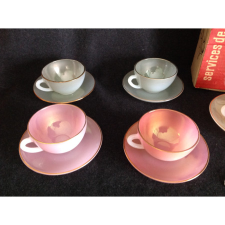 Rare service Arcopal "Opalines pastels" boîte d'origine