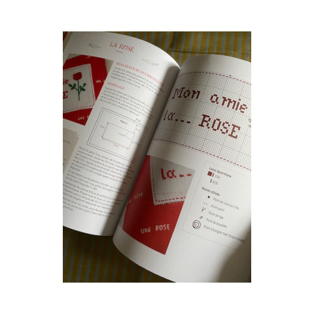 Livre "Accessoires brodés - Univers SAJOU" - Marie SUAREZ