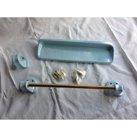 Ensemble de salle de bain bleu nacré