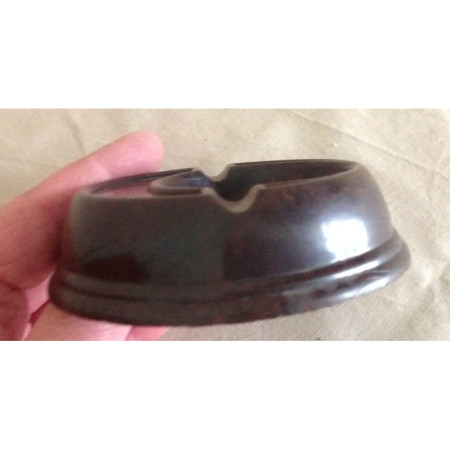 Petite cendrier en bakélite "Noir"