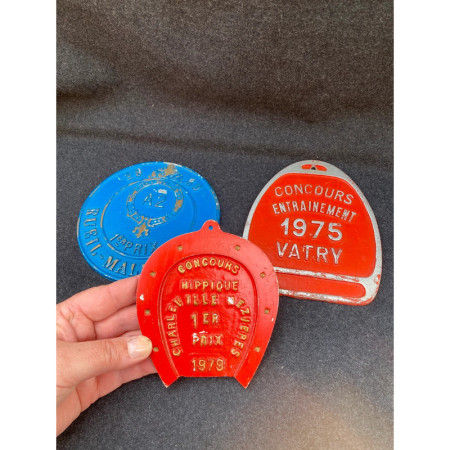Lot de 3 plaques de concours hippique vintage 1970-80