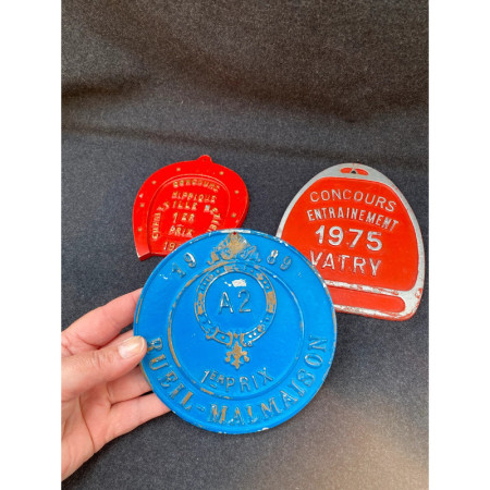 Lot de 3 plaques de concours hippique vintage 1970-80