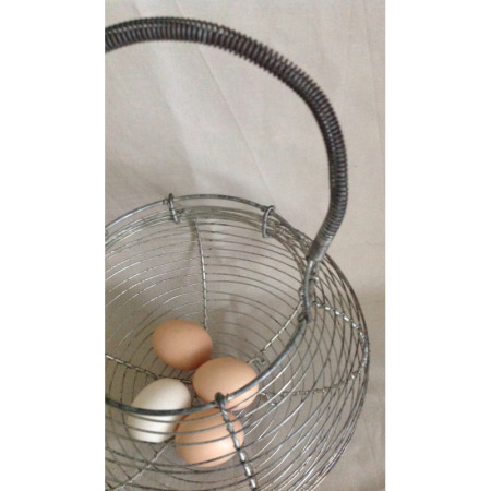 Vendu-Panier rond à oeufs - métal