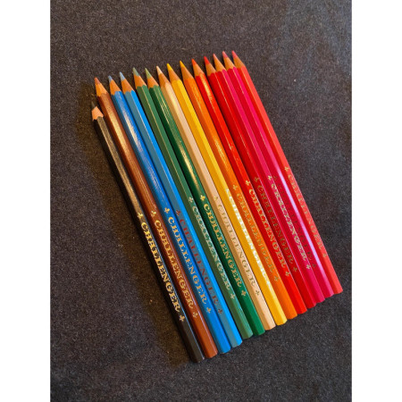 Lot de 14 crayons de couleur "Challenger"