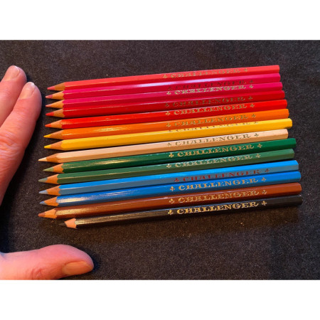 Lot de 14 crayons de couleur "Challenger"