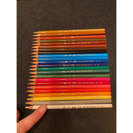 Lot de 23 crayons de couleur "Jumping"