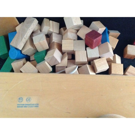 JEUX DE CONSTRUCTION EN BOIS + CHARIOT