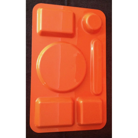 2 PLATEAUX TÉLÉ - PLASTIQUE MOULÉ - 1970