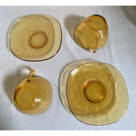 2 tasses et sous-tasses Vereco ambré