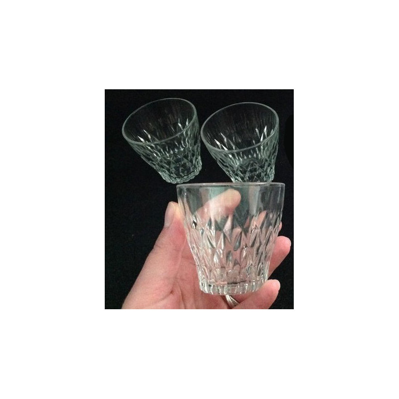 3 VERRES "DIAMANT" VERECO